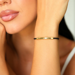 Pulsera Dorada “Dios Tiene el Control” - Envío gratis